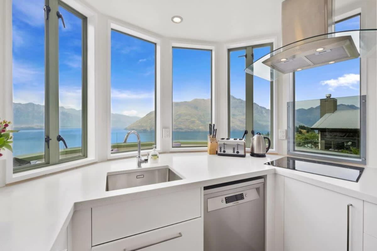 Ruby'S Fernhill Vista Villa Queenstown Dış mekan fotoğraf